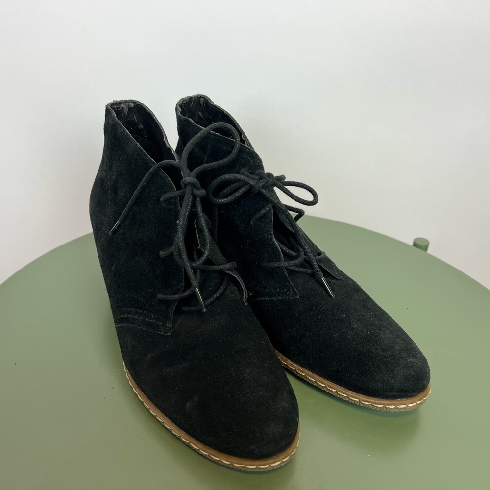 Franco Sarto wedge heel black suede lace up bootie size 9